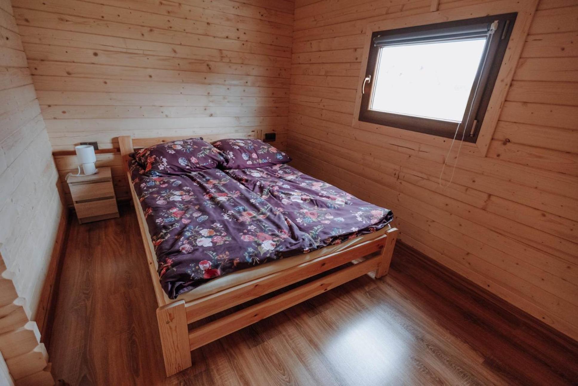 Lila Noclegi Zator Esterno foto